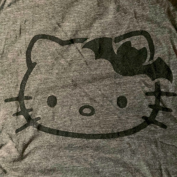 Hello Kitty Batman Colab SL Tee - Picture 1 of 3